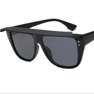 TREND ALERT- Acetate Sunglasses w/ Visor Detail
